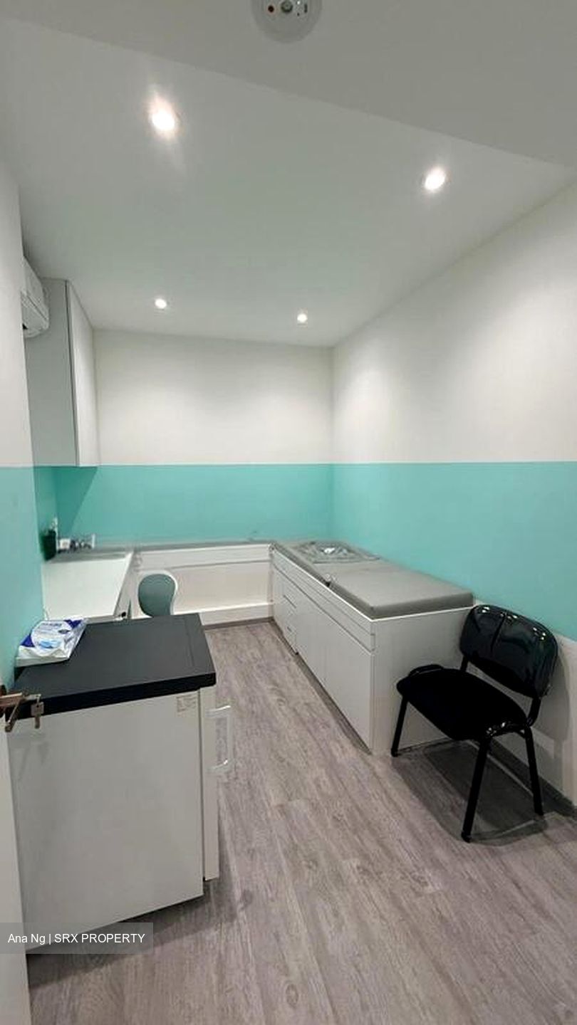 Toa Payoh Central (D12), Shop House #514445581